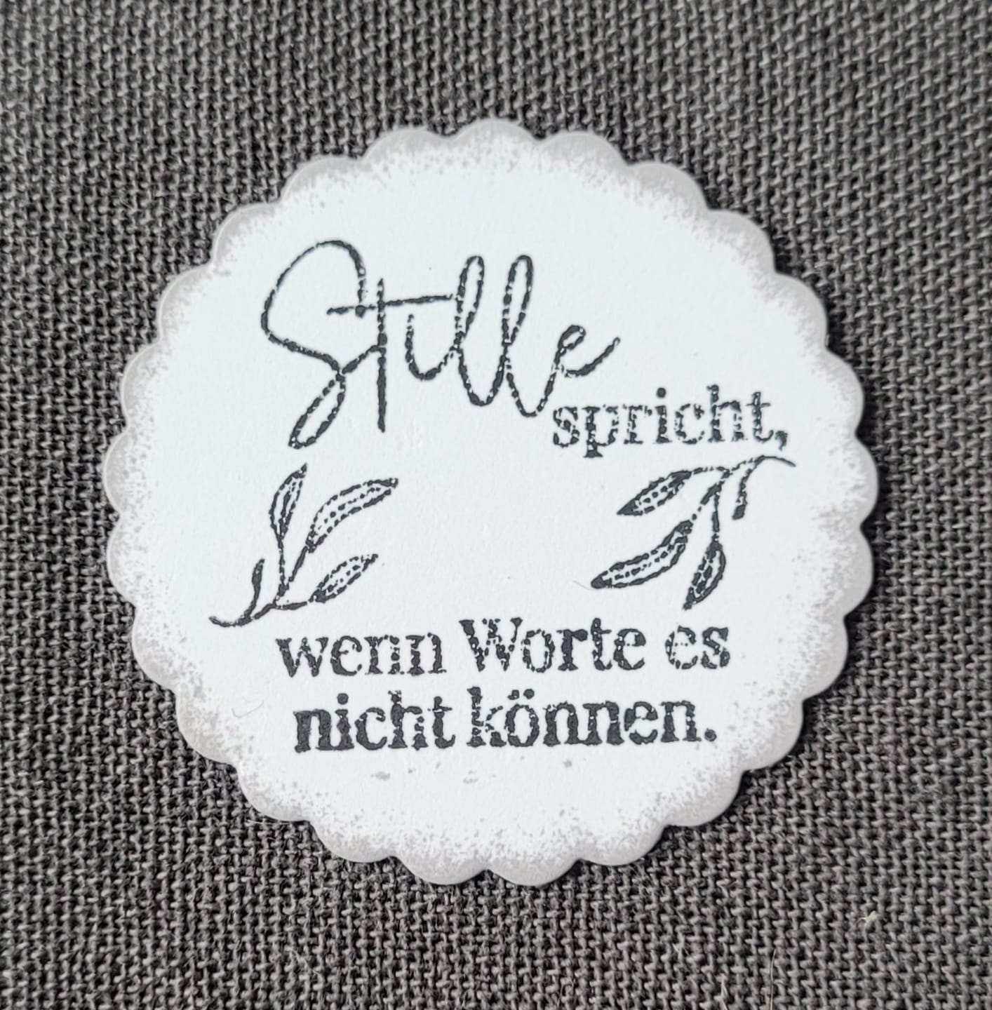 Engelsflügel mit Anhänger Trauer