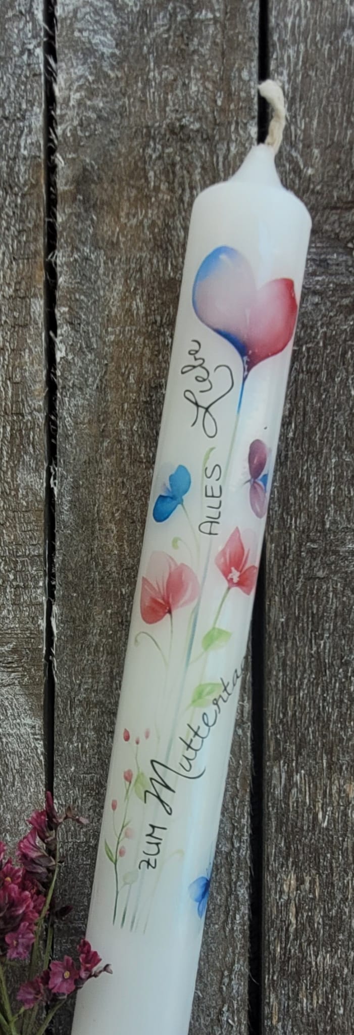 Herz-Kerzenhalter mit Kerze